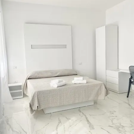 Il Viaggiatore Relais Sul Mare Konukevi 4*