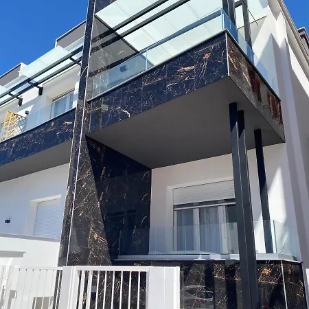 Il Viaggiatore Relais Sul Mare Konukevi 4*