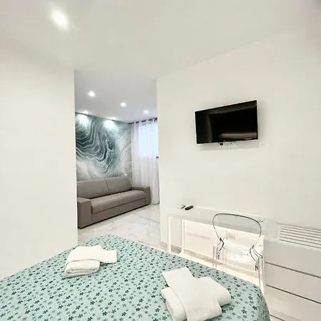 Il Viaggiatore Relais Sul Mare Konukevi