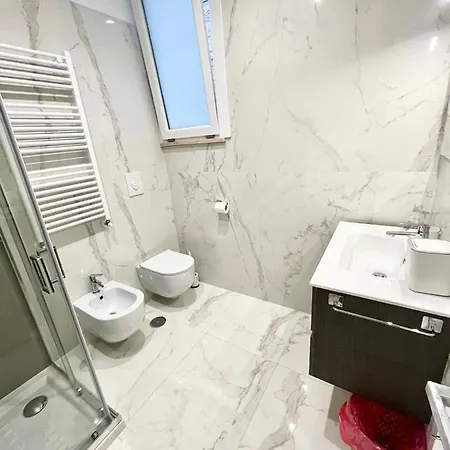 Konukevi Il Viaggiatore Relais Sul Mare