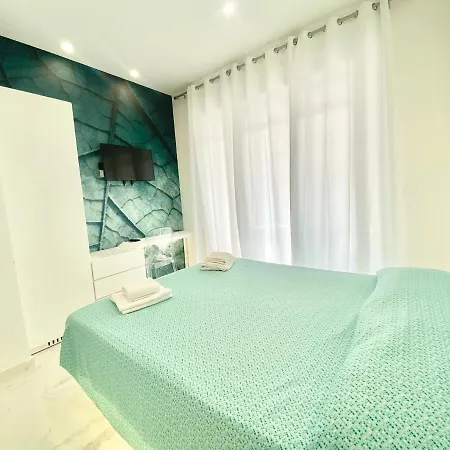 Il Viaggiatore Relais Sul Mare Konukevi