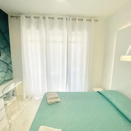 Il Viaggiatore Relais Sul Mare 4*