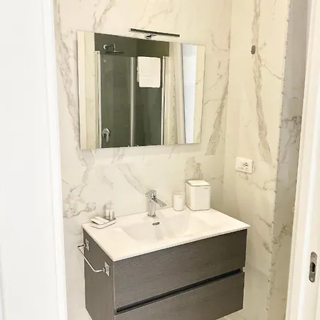 Konukevi Il Viaggiatore Relais Sul Mare Gaeta